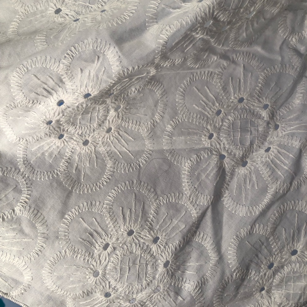 Floral lace dress nwot - Picture 3 of 4